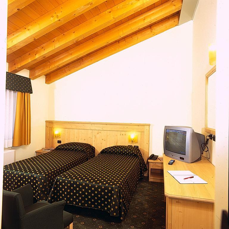Hotel Dall'Ongaro Ghirano Ngoại thất bức ảnh