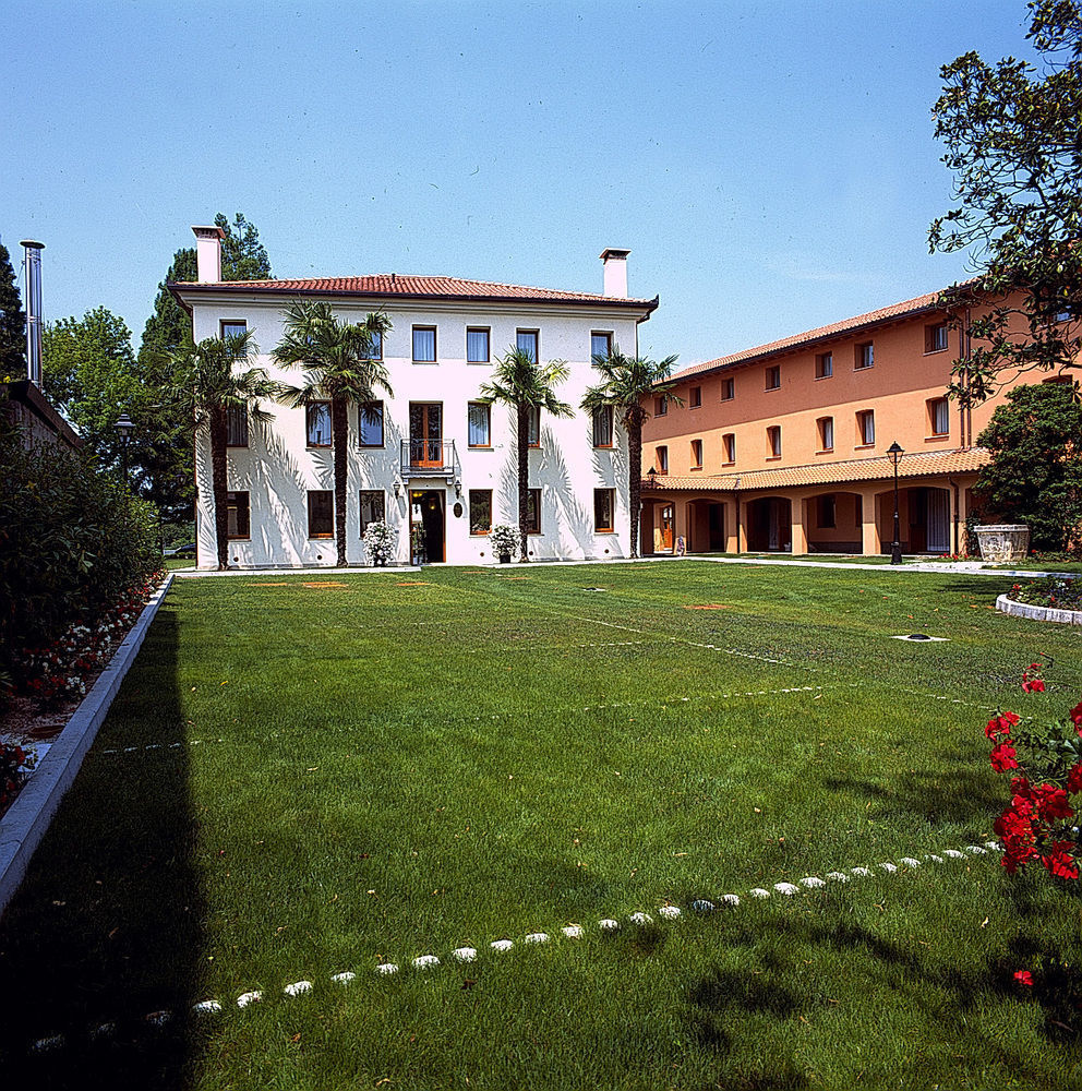 Hotel Dall'Ongaro Ghirano Ngoại thất bức ảnh