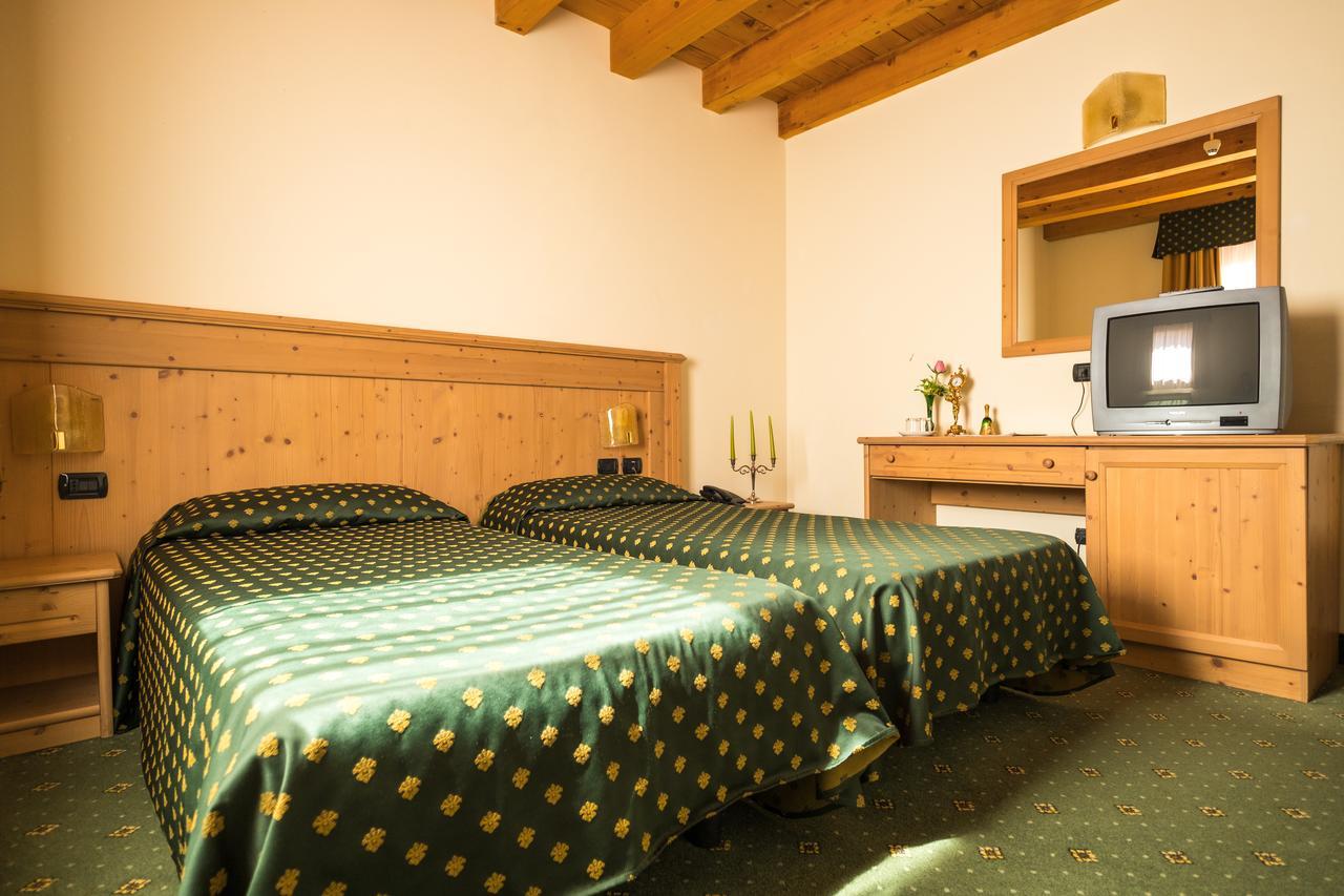 Hotel Dall'Ongaro Ghirano Ngoại thất bức ảnh