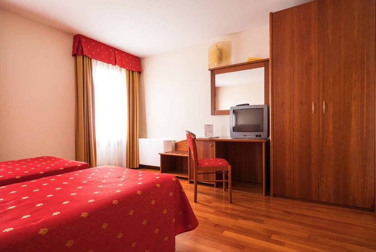 Hotel Dall'Ongaro Ghirano Ngoại thất bức ảnh