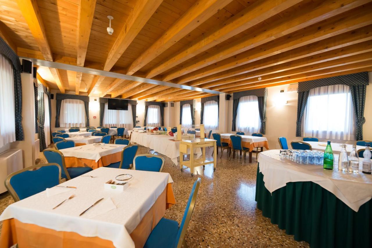 Hotel Dall'Ongaro Ghirano Ngoại thất bức ảnh